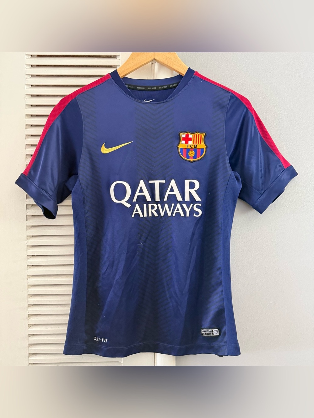 NIKE FC BARCELONA 2014/2015 TRAINING FOOTBALL SOCCER SHIRT JERSEY SIZE S